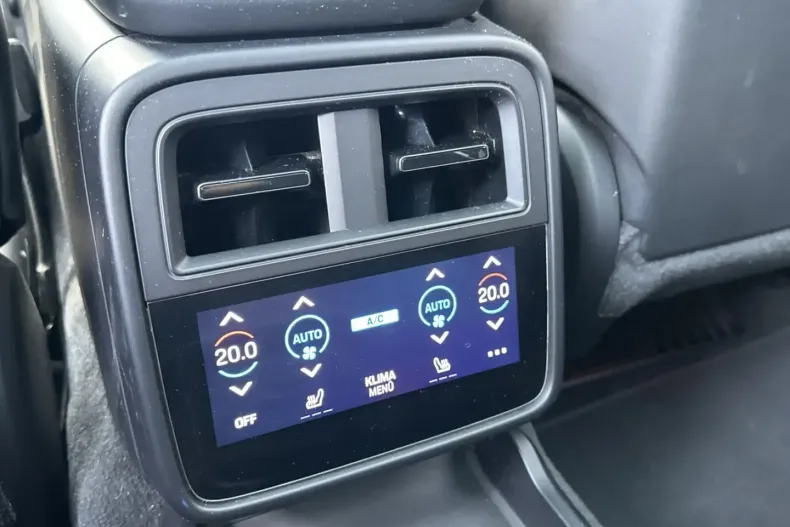 Porsche Taycan din 2022 cu 49.850 km - oferta POR116478 - foto 16