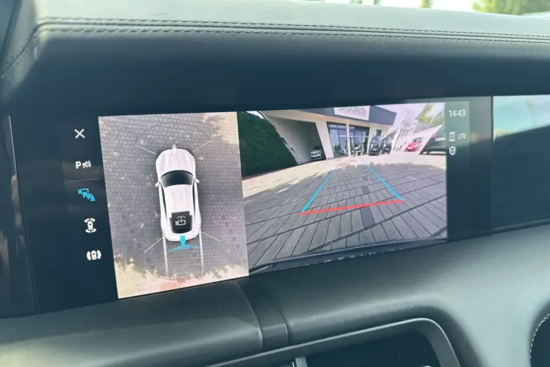 Porsche Taycan din 2022 cu 49.850 km - oferta POR116478 - foto 19