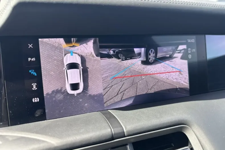 Porsche Taycan din 2022 cu 49.850 km - oferta POR116478 - foto 20