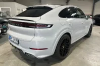 Porsche Cayenne din 2024 cu 25.800 km - oferta POR116482 - foto 7