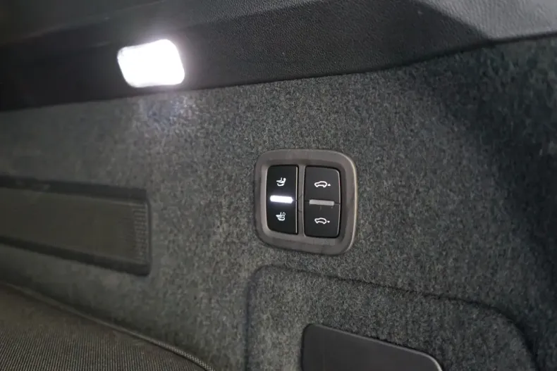 Porsche Cayenne din 2024 cu 52.500 km - oferta POR116484 - foto 13