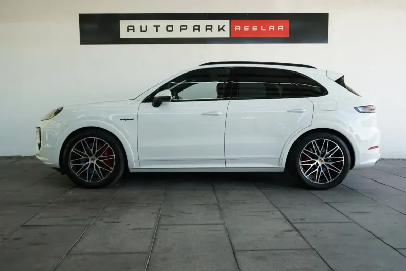 Porsche Cayenne din 2024 cu 52.500 km - oferta POR116484 - foto 23