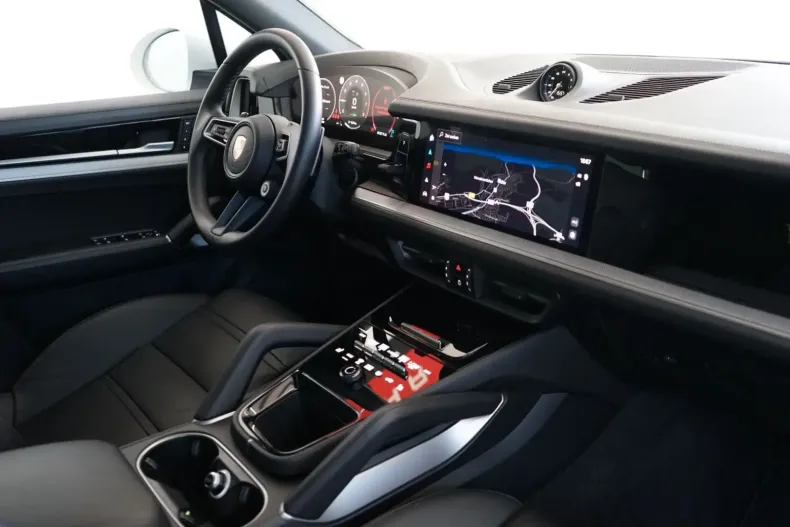 Porsche Cayenne din 2024 cu 52.500 km - oferta POR116486 - foto 9