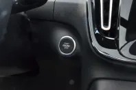 Volvo XC40 din 2024 cu 15.000 km - oferta VOL116489 - foto 18