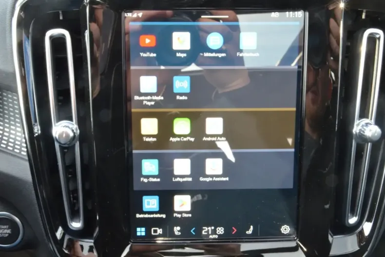 Volvo XC40 din 2024 cu 15.000 km - oferta VOL116489 - foto 22