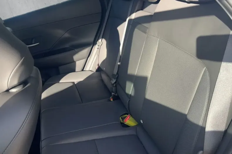 Hyundai KONA din 2024 cu 4.360 km - oferta HYU116496 - foto 16