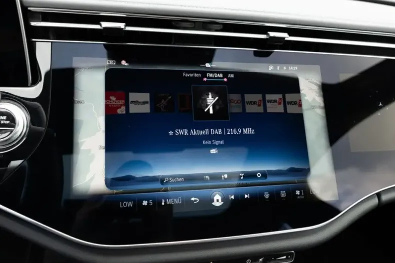 Mercedes-Benz E 450 din 2023 cu 23.670 km - oferta MER116509 - foto 12