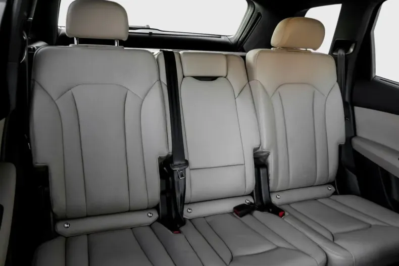 Audi Q7 din 2022 cu 80.182 km - oferta AUD116516 - foto 4