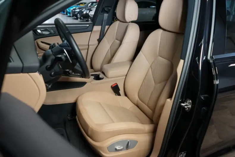 Porsche Macan din 2023 cu 15.800 km - oferta POR116521 - foto 10