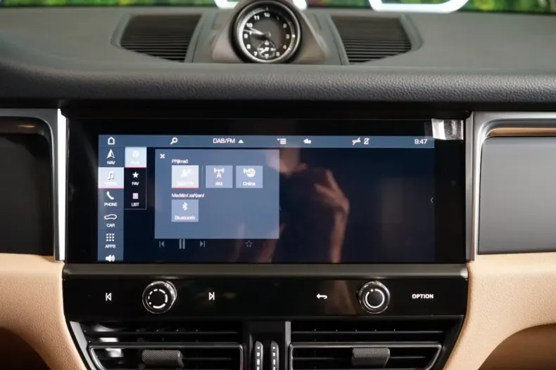 Porsche Macan din 2023 cu 15.800 km - oferta POR116521 - foto 16