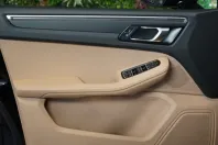 Porsche Macan din 2023 cu 15.800 km - oferta POR116521 - foto 21