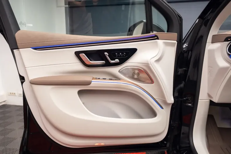 Mercedes-Benz EQS SUV din 2023 cu 34.000 km - oferta MER116525 - foto 19