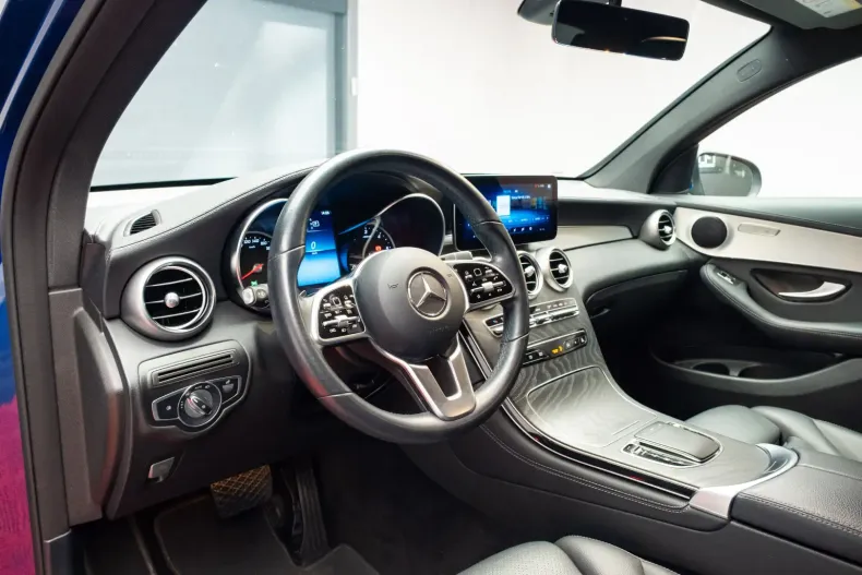 Mercedes-Benz GLC 220 din 2020 cu 65.000 km - oferta MER116526 - foto 18