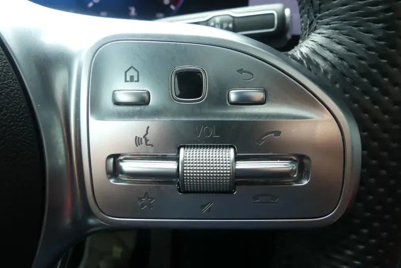 Mercedes-Benz GLE 400 din 2023 cu 32.948 km - oferta MER116541 - foto 23