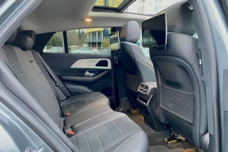 Mercedes-Benz GLE 350 din 2021 cu 33.950 km - oferta MER116543 - foto 24