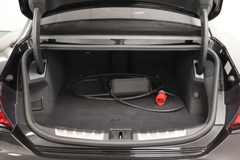 Audi RS e-tron GT din 2023 cu 21.010 km - oferta AUD116547 - foto 18