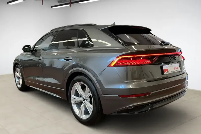 Audi Q8 din 2022 cu 72.329 km - oferta AUD116569 - foto 4