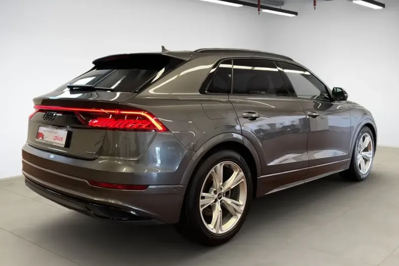 Audi Q8 din 2022 cu 72.329 km - oferta AUD116569 - foto 5