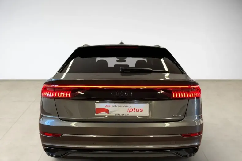 Audi Q8 din 2022 cu 72.329 km - oferta AUD116569 - foto 6