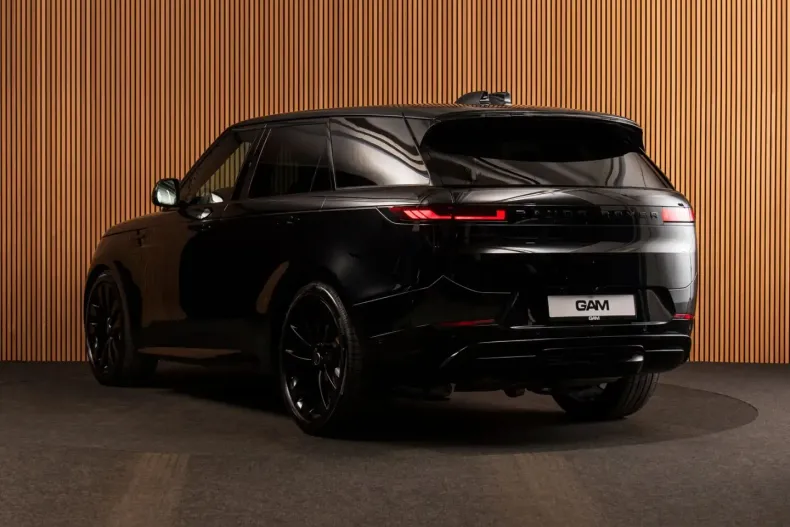 Land Rover Range Rover Sport din 2024 cu 2.062 km - oferta LAN116573 - foto 3