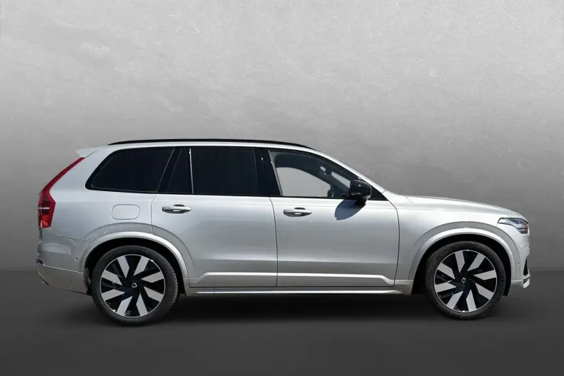 Volvo XC90 din 2024 cu 12.300 km - oferta VOL116580 - foto 6