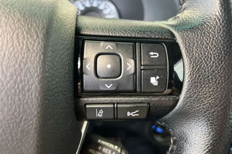 Toyota Hilux din 2022 cu 49.500 km - oferta TOY116583 - foto 10