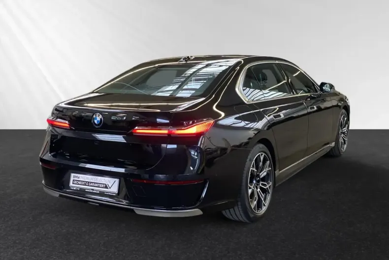 BMW 750 din 2024 cu 20.590 km - oferta BMW116619 - foto 5