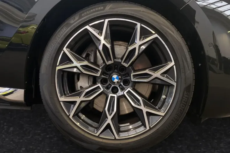 BMW 750 din 2024 cu 20.590 km - oferta BMW116619 - foto 6