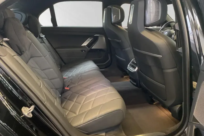 BMW 750 din 2024 cu 20.590 km - oferta BMW116619 - foto 15