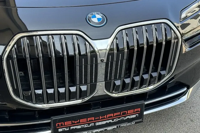 BMW 750 din 2023 cu 23.560 km - oferta BMW116621 - foto 5