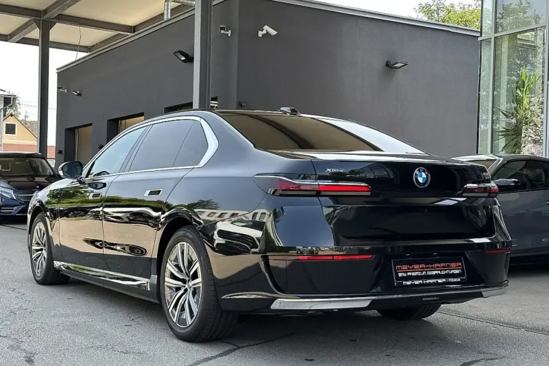 BMW 750 din 2023 cu 23.560 km - oferta BMW116621 - foto 10