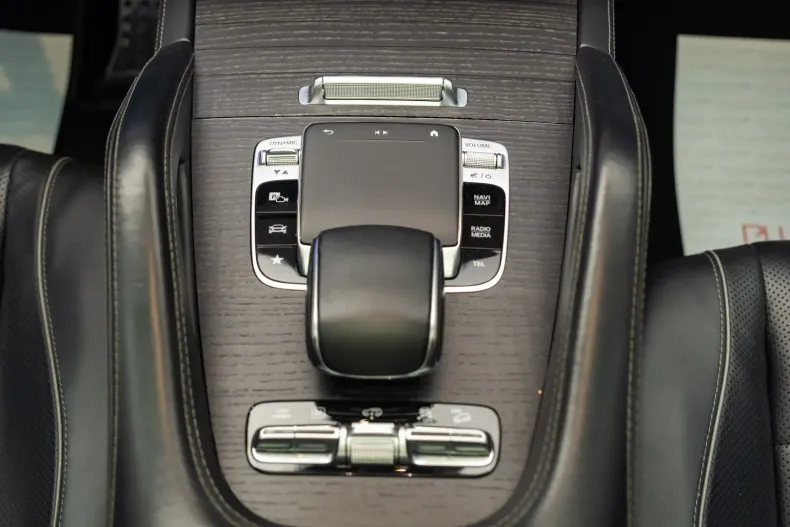 Mercedes-Benz GLS 580 din 2021 cu 143.100 km - oferta MER116623 - foto 27