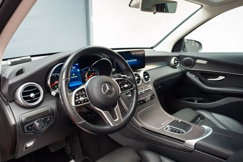 Mercedes-Benz GLC 400 din 2020 cu 105.000 km - oferta MER116626 - foto 16