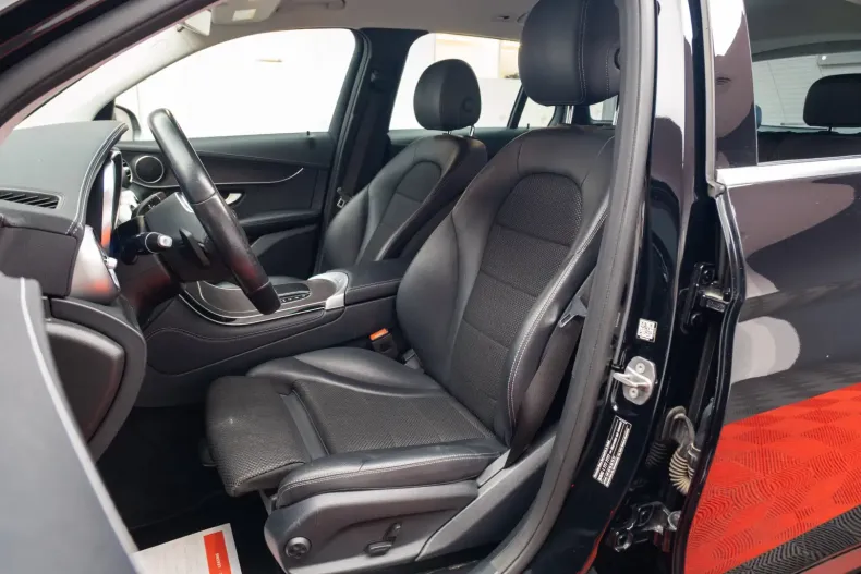 Mercedes-Benz GLC 400 din 2020 cu 105.000 km - oferta MER116626 - foto 18