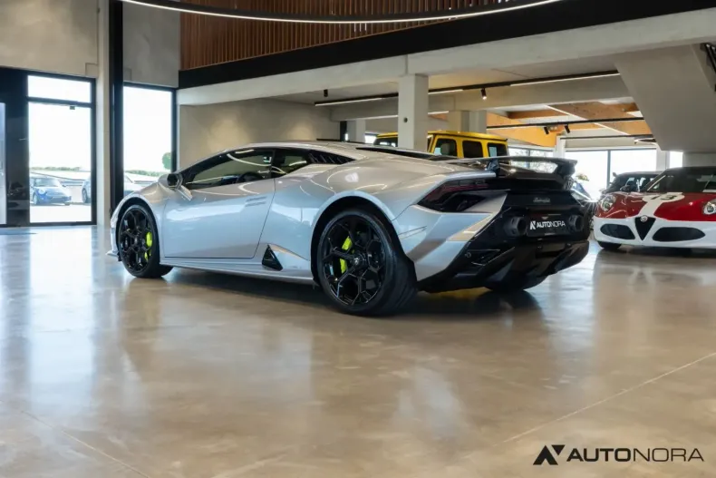 Lamborghini Huracán din 2023 cu 10.000 km - oferta LAM116627 - foto 8