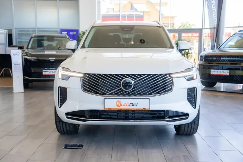 Volvo XC40 din 2025 cu 50 km - oferta VOL116629 - foto 2