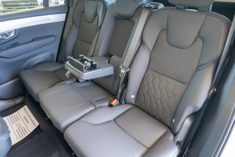 Volvo XC40 din 2025 cu 50 km - oferta VOL116629 - foto 21