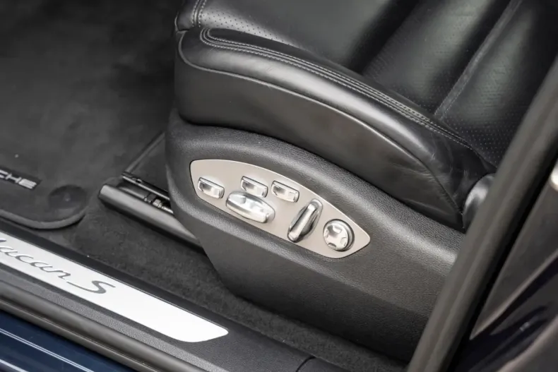 Porsche Macan din 2021 cu 100.000 km - oferta POR116631 - foto 21