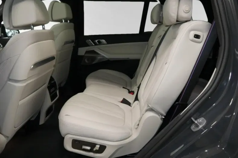 BMW X7 M60 din 2024 cu 25.284 km - oferta BMW116633 - foto 5