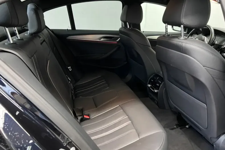 BMW 530 din 2021 cu 77.000 km - oferta BMW116636 - foto 17