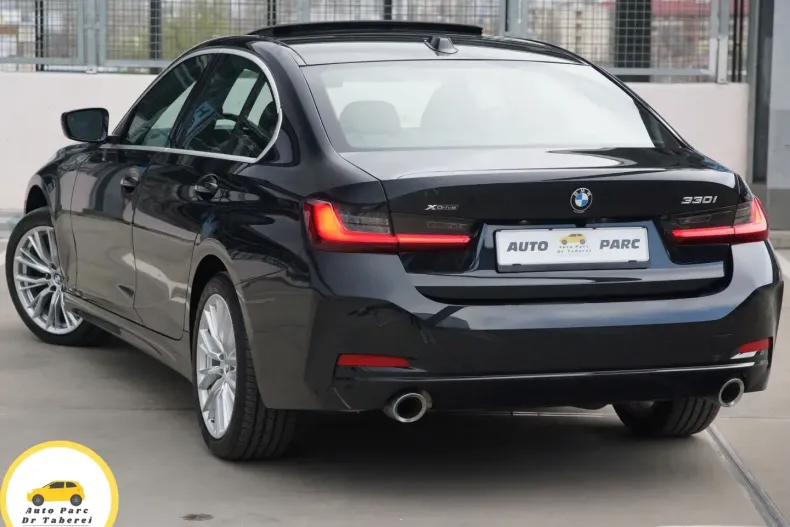 BMW 330 din 2024 cu 8.600 km - oferta BMW116642 - foto 9