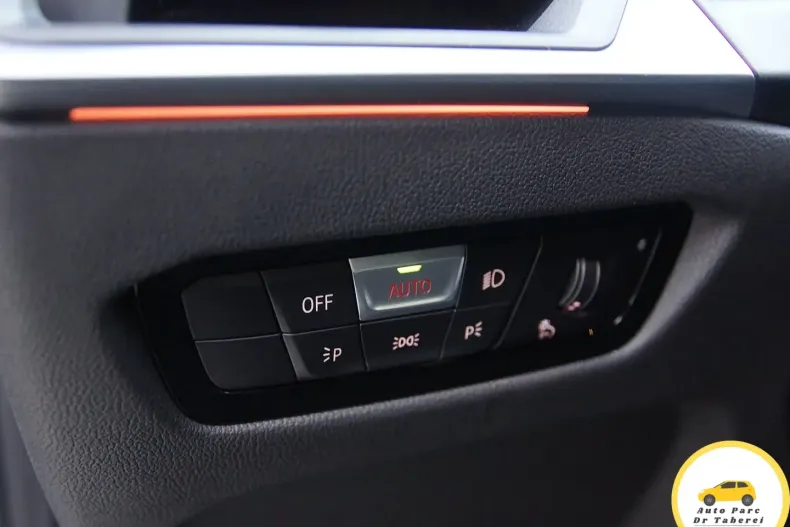 BMW 330 din 2024 cu 8.600 km - oferta BMW116642 - foto 35