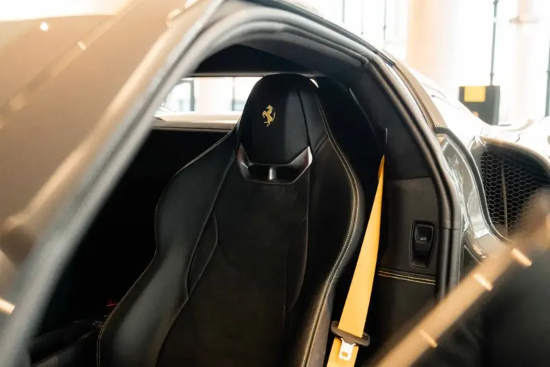 Ferrari 296 GTB din 2024 cu 1.200 km - oferta FER116643 - foto 14