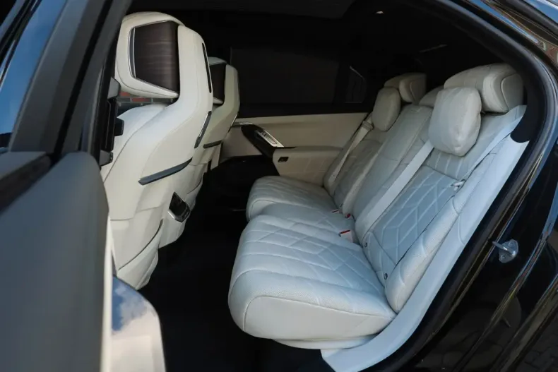 BMW M760 din 2023 cu 33.057 km - oferta BMW116650 - foto 15