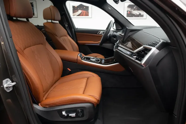 BMW X5 din 2025 cu 2.346 km - oferta BMW116651 - foto 31