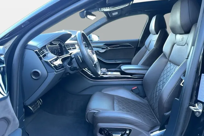 Audi S8 din 2021 cu 56.265 km - oferta AUD116657 - foto 8