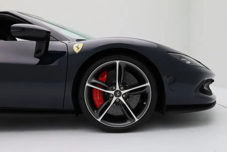 Ferrari 296 GTB din 2023 cu 3.200 km - oferta FER116664 - foto 11