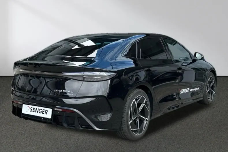 BYD SEAL din 2025 cu 10.000 km - oferta BYD116671 - foto 4