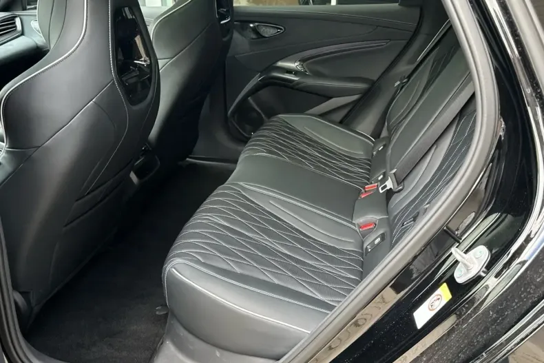 BYD SEAL din 2025 cu 10.000 km - oferta BYD116671 - foto 10