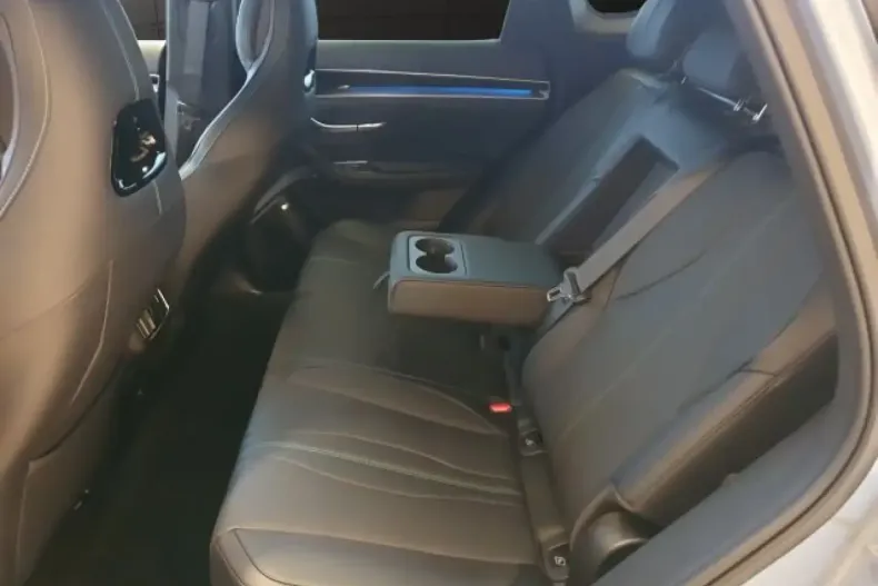 BYD SEAL U din 2025 cu 5.000 km - oferta BYD116673 - foto 11